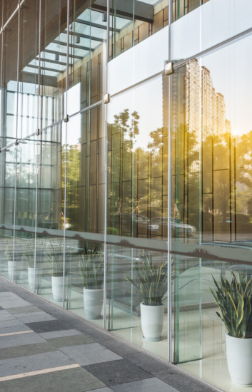 Commercial glass storefront installation in Dallas – Glass Pro Dallas