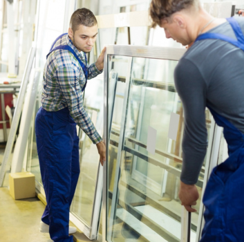 Professional glass installation technicians at work – Glass Pro Dallas